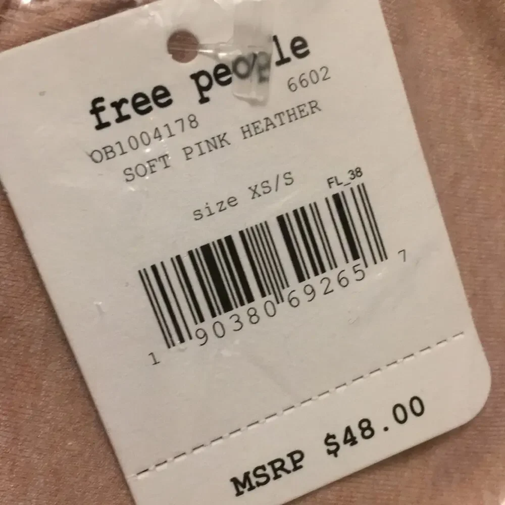 NWT - FREE PEOPLE MOVEMENT on the radar bra sz xs/s